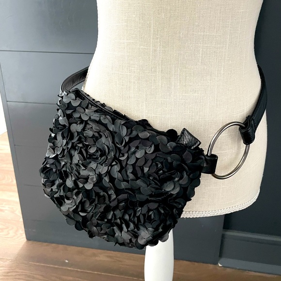 Nasty Gal Handbags - Flower rosette Belt bum bag Fanny pack Black